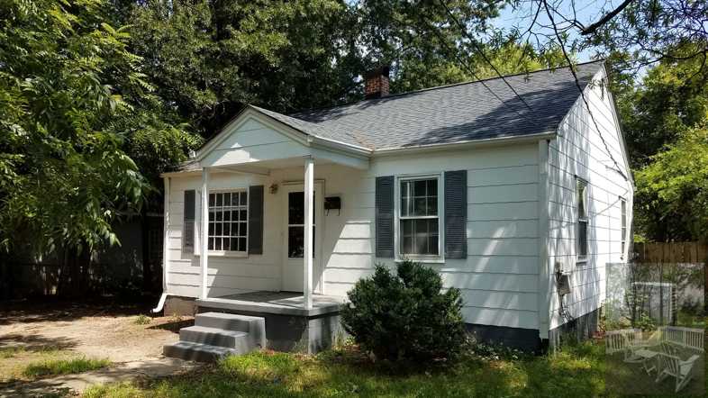 823 Glenwood Avenue, Greensboro, NC 27403 2 Bedroom House for 950