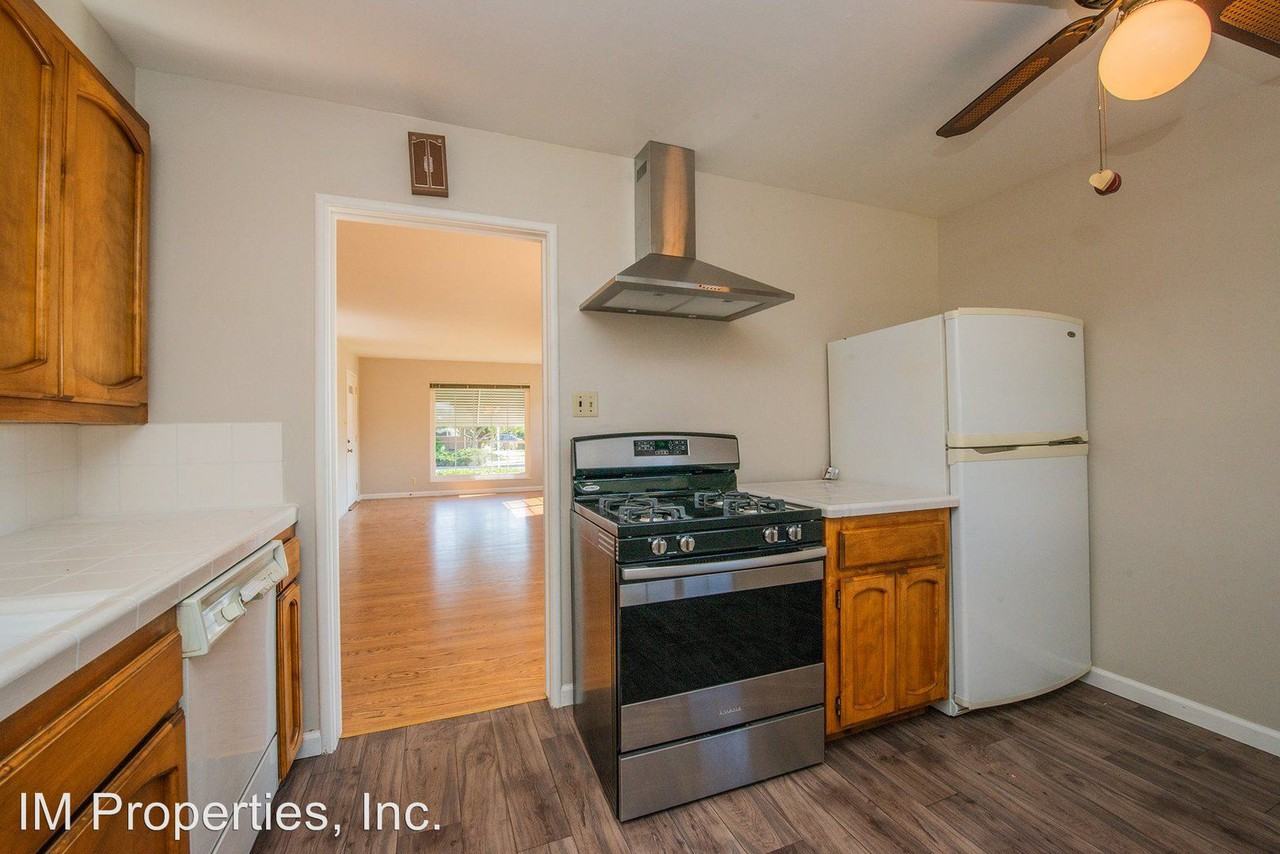 3902 Monterey Blvd - Photo 3 of 27