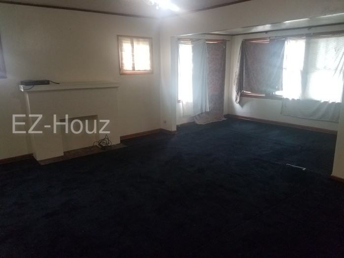 296 French St - Photo 2 of 6