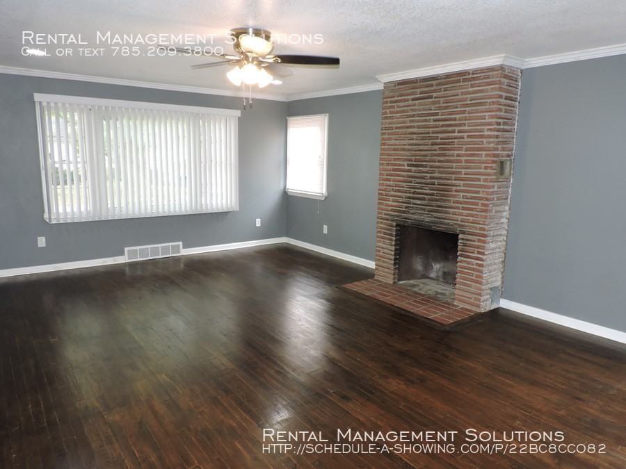 4200 SW Stratford Rd - Photo 2 of 12