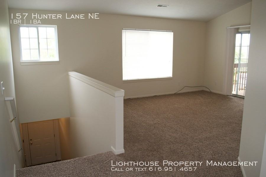 157 Hunters Ln NE - Photo 3 of 17