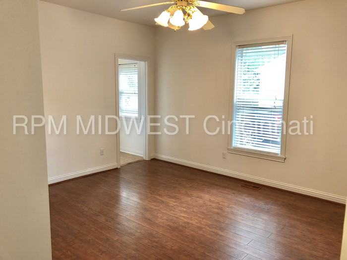 236 E Forest Ave - Photo 3 of 10
