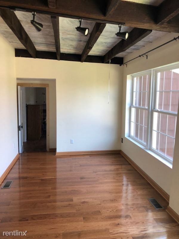 120 Academy St - Photo 3 of 12