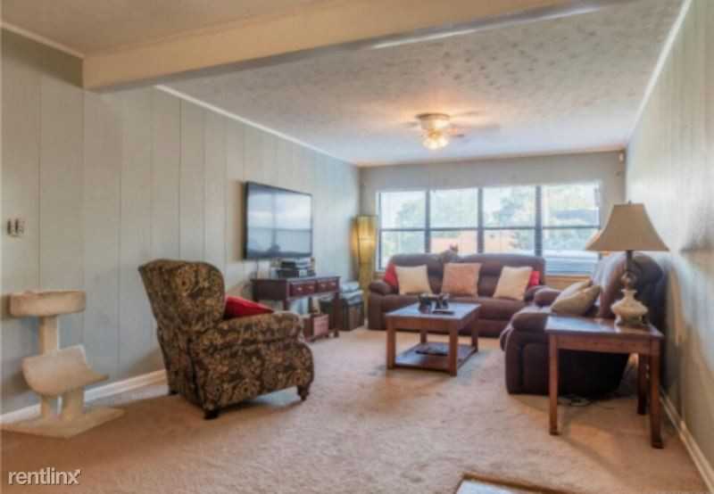 215 N K St - Photo 2 of 14