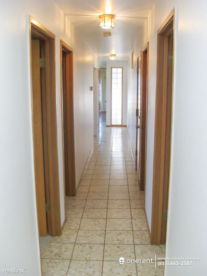 1810 Hillman Ave - Photo 3 of 24
