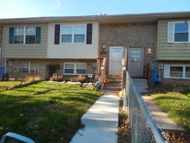 110 Carnival Dr - Photo 2 of 13