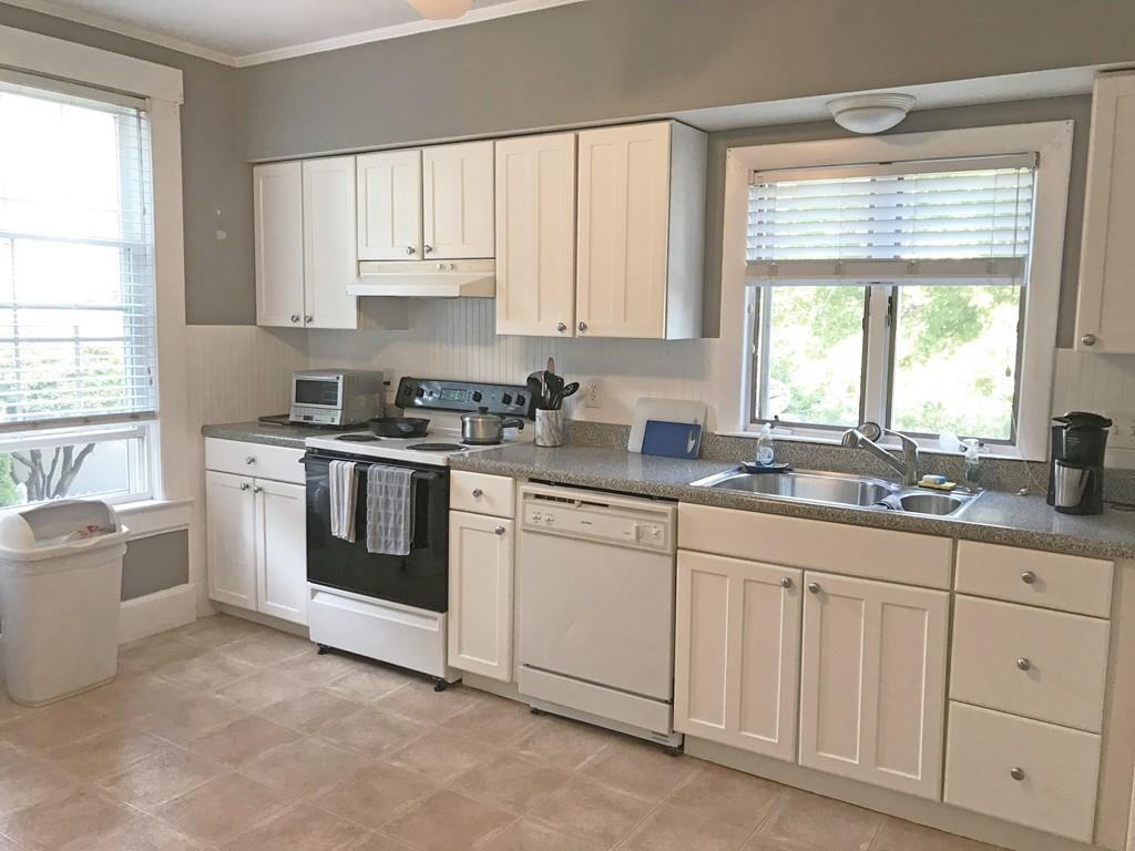 33-35 Rock Ave - Photo 2 of 9