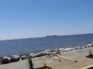 100 Mariners Walk, Milford, CT 06460 1 Bedroom Condo for 1,350/month