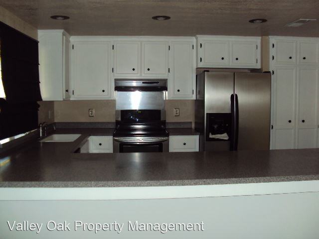 4143 Santa Fe St - Photo 2 of 6