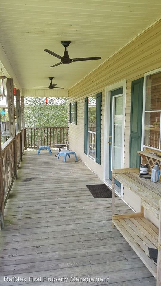 14447 Samantha Dr - Photo 3 of 9