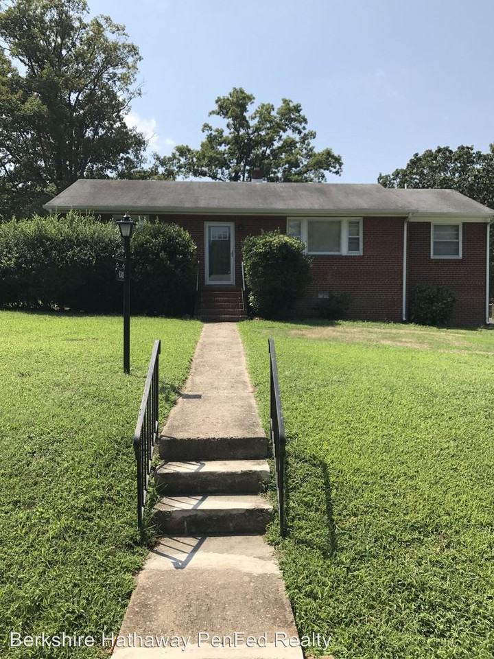 6349 Glyndon Ln - Photo 2 of 9