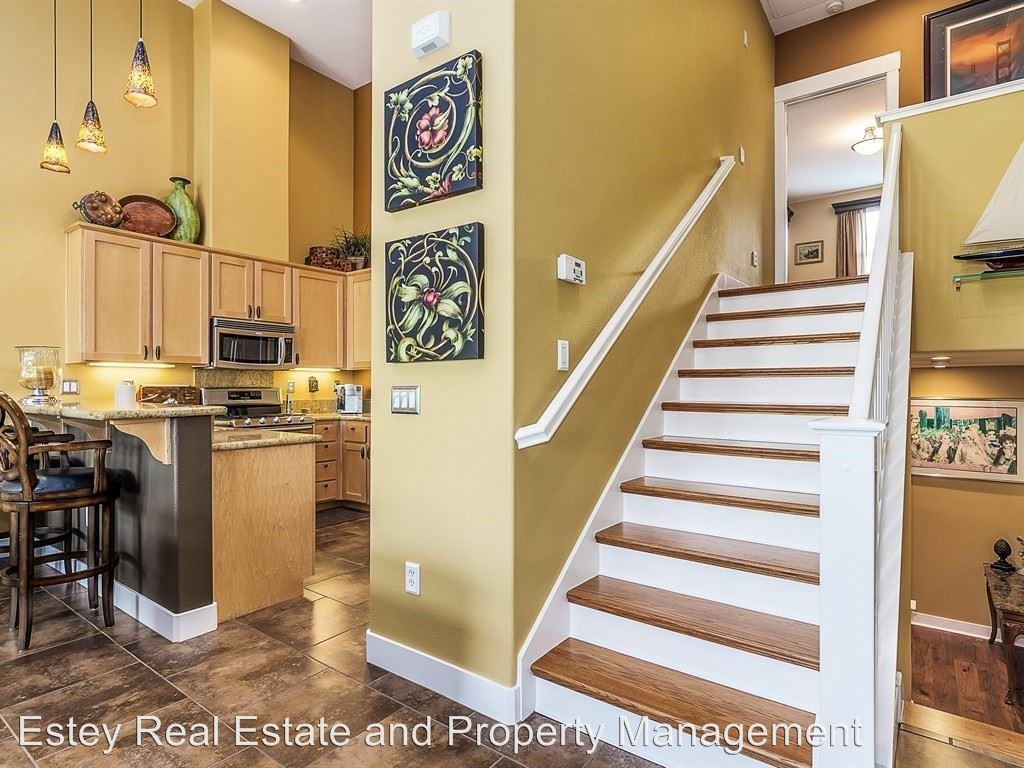 226 1st St - Photo 2 of 19