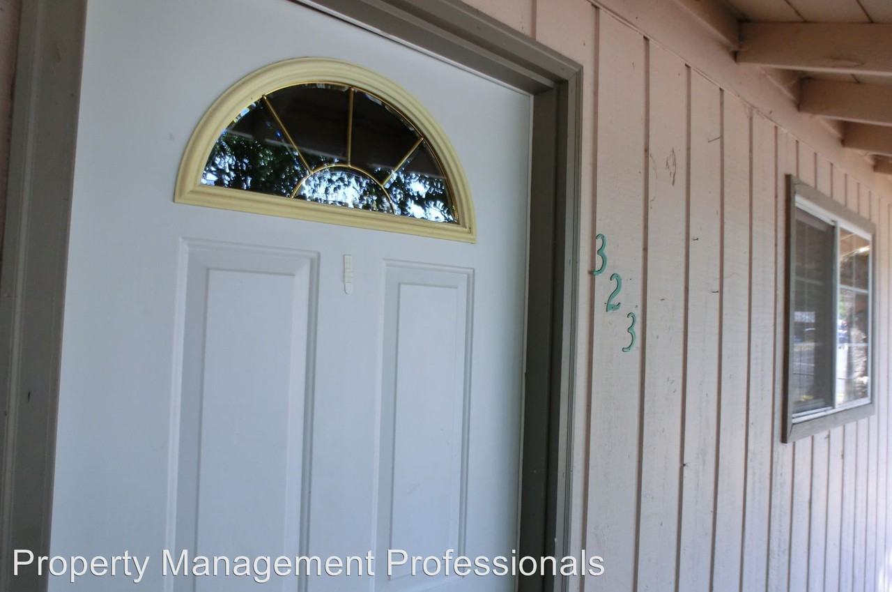 323 2nd St - Photo 2 of 9