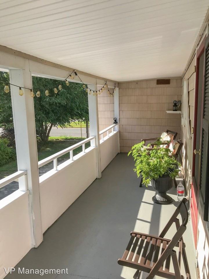214 South St - Photo 3 of 5