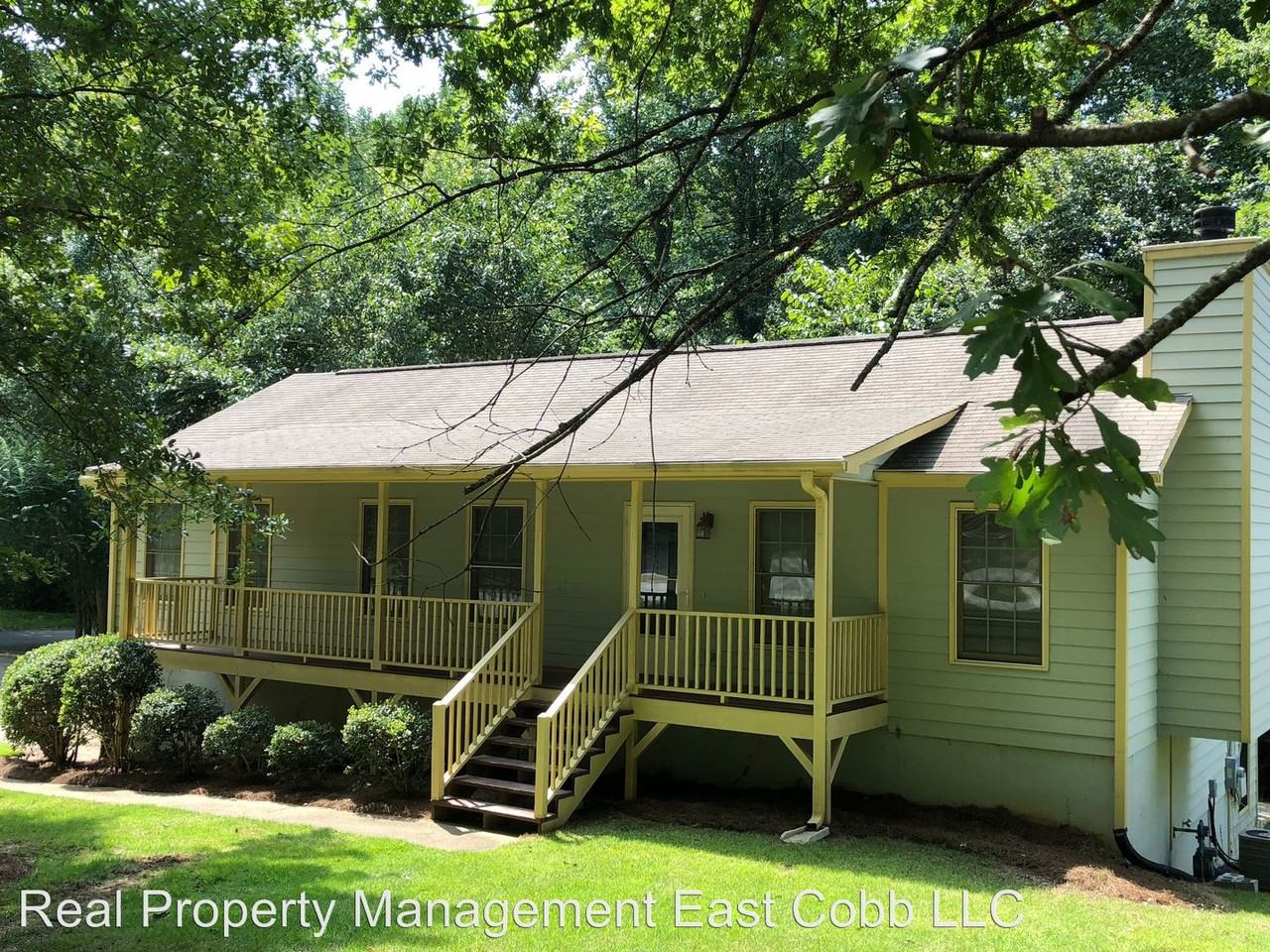 2671 Robin Way Ct SW - Photo 3 of 19