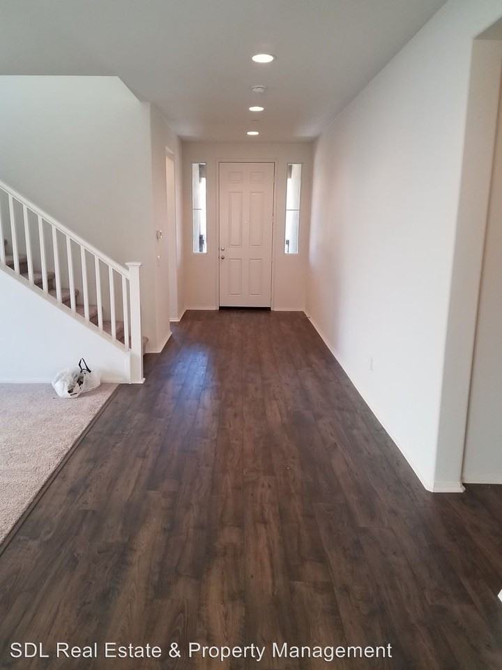 34811 Silversprings Place - Photo 2 of 18