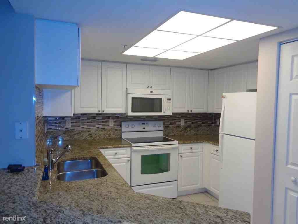 Grand View At Crestwood - Photo 2 of 10