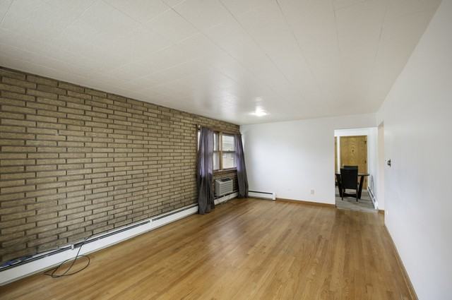 1229 N La Grange Rd #2R - Photo 3 of 14