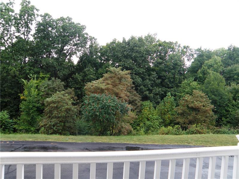 108 Castle View Dr - Photo 3 of 25
