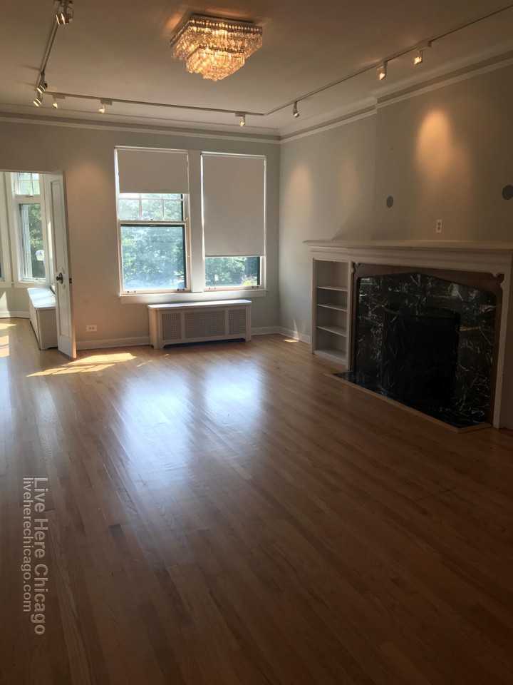 7710 North Eastlake - Photo 2 of 7