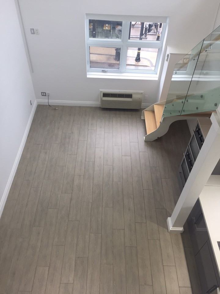 King St W 275 #loft - Photo 2 of 13