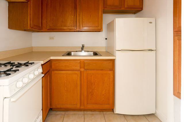 1164 N Dearborn St #410 - Photo 2 of 11