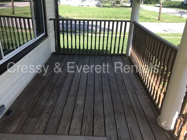 1005 S 26th St - Photo 2 of 16