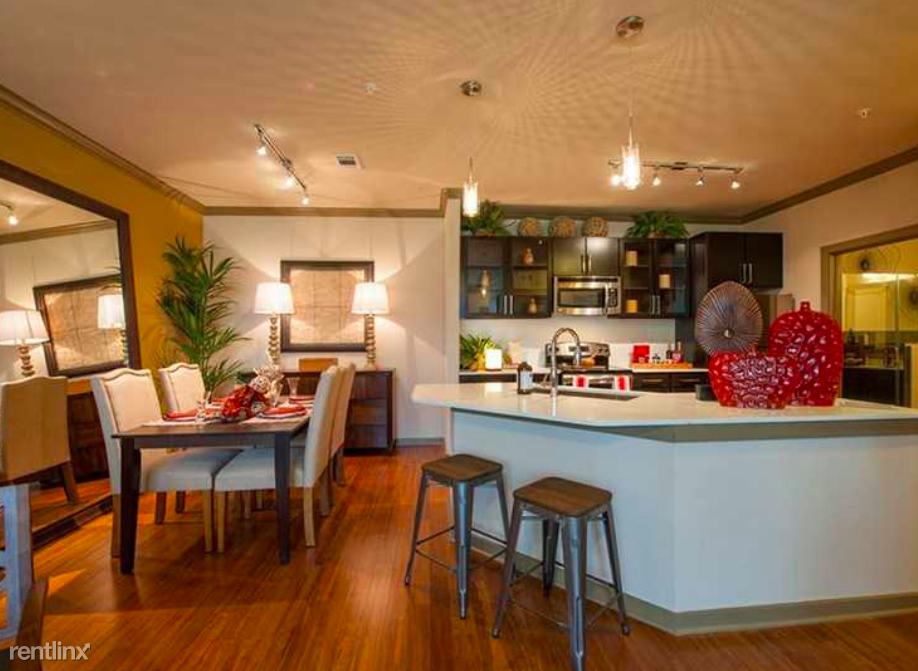 11611 Briar Forest Dr