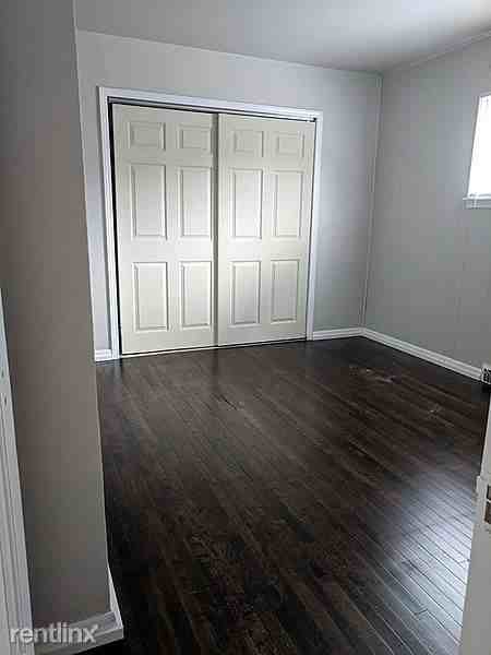 4260 S 5th St - Photo 2 of 13