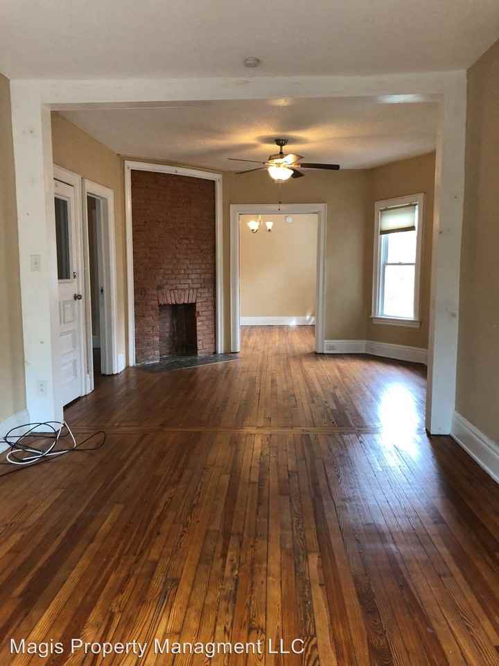 11 Hoyt Strret - Photo 2 of 10