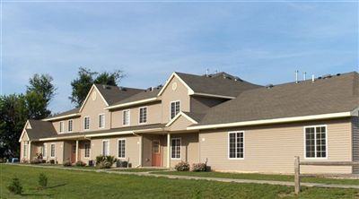 Deer Creek Townhomes - Photo 3 of 10