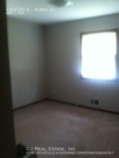 14200 E 43rd St S - Photo 2 of 8