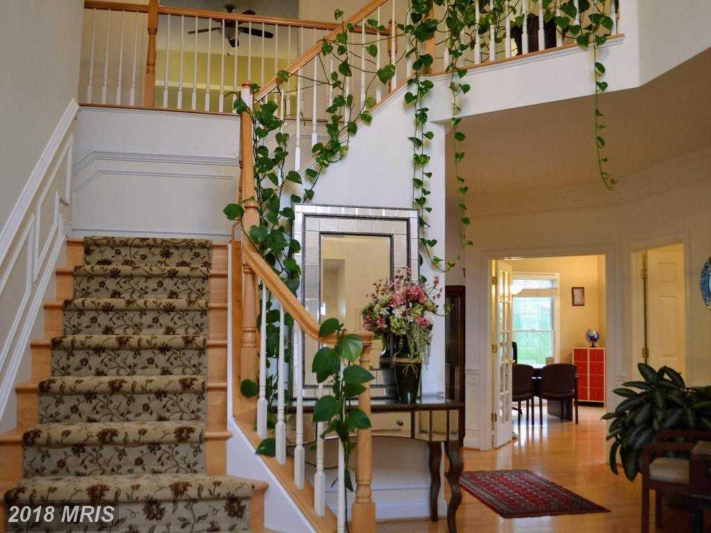 11103 Welland St - Photo 2 of 30