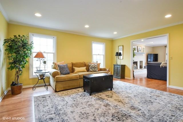 1406 Dunheath Dr - Photo 3 of 29