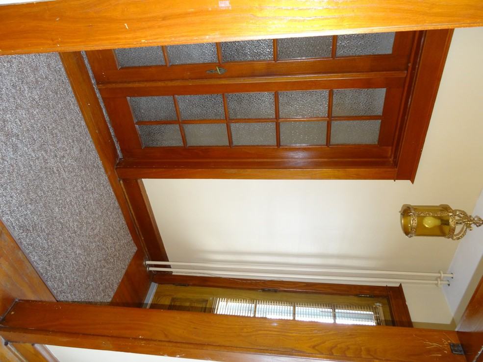 2339 Lancaster Rd - Photo 2 of 12