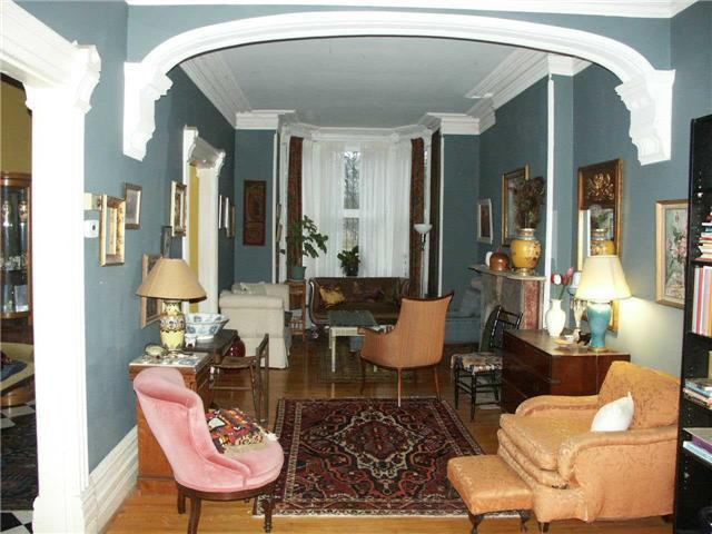 411 Carlton Street - Photo 2 of 13