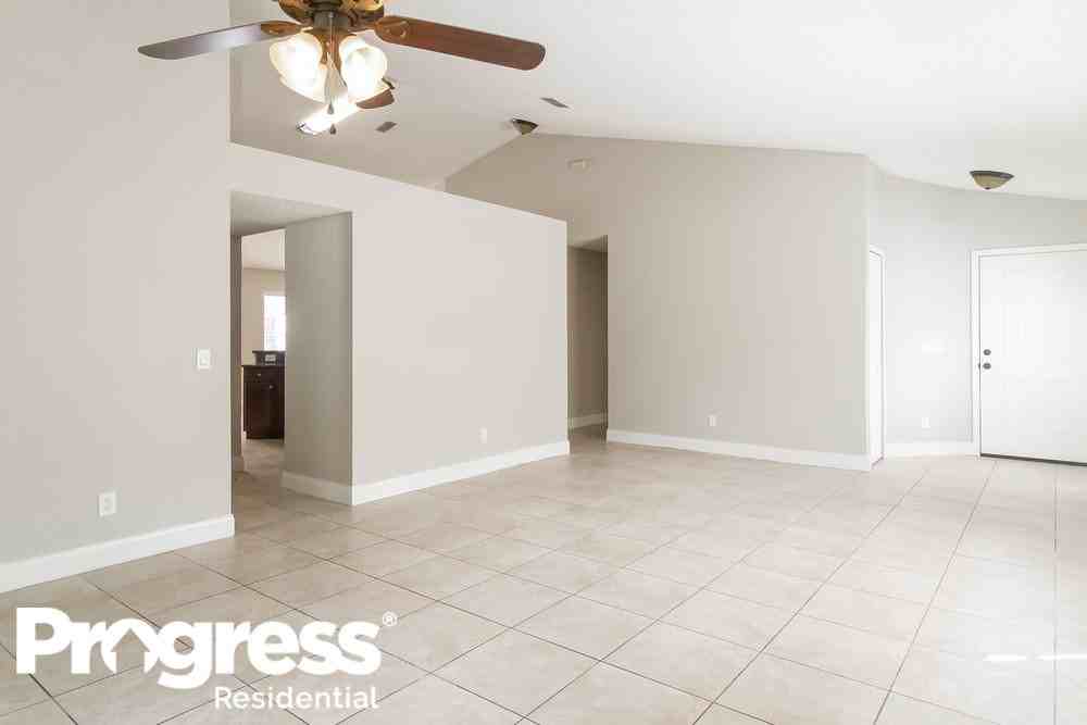 4150 Boca Woods Dr - Photo 3 of 20