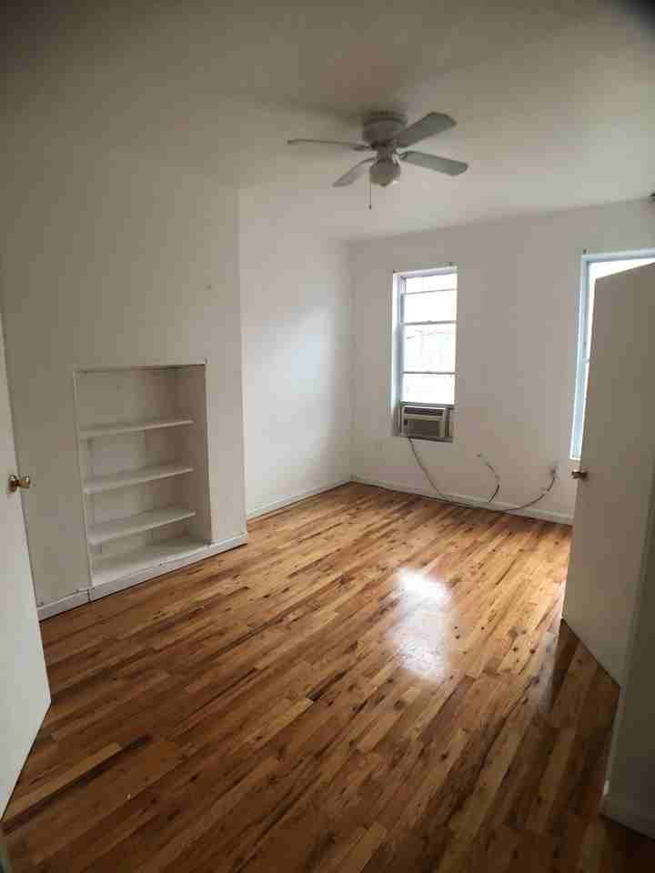 256 Stagg Street #cv