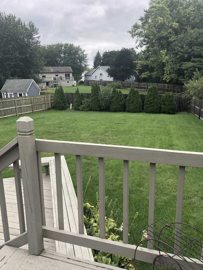 7635 Toweron Ln - Photo 3 of 32