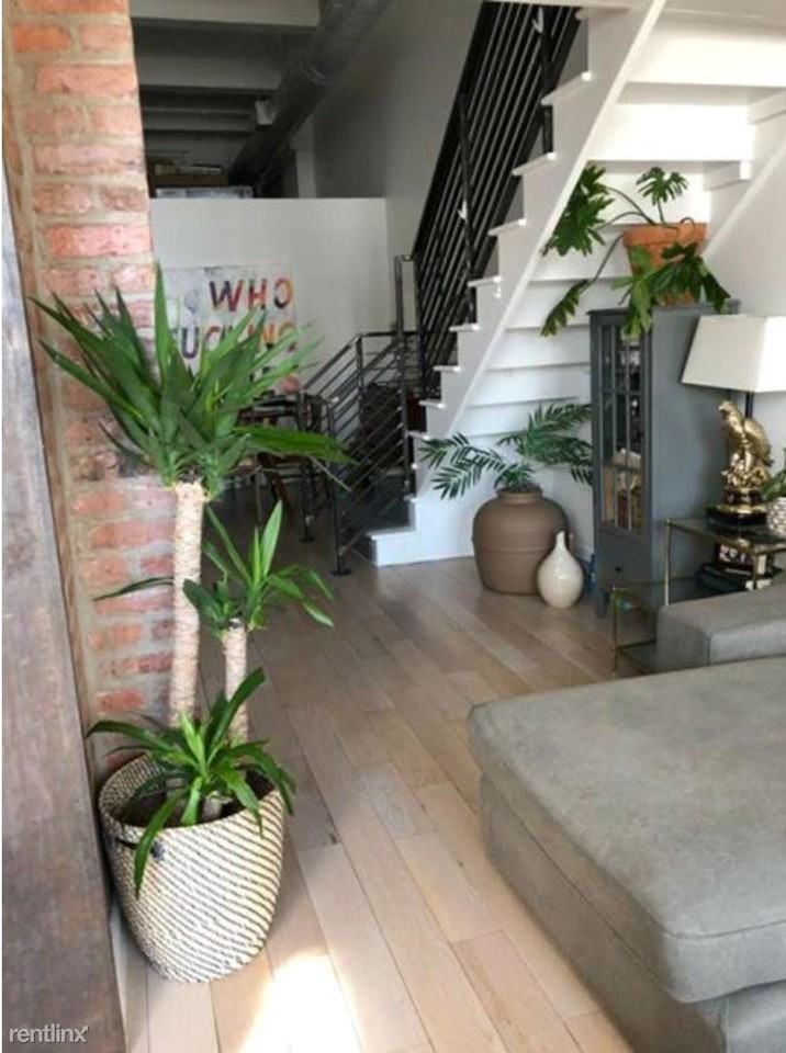 726 Market St #506 - Photo 3 of 12