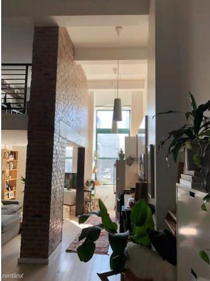 726 Market St #506 - Photo 2 of 12