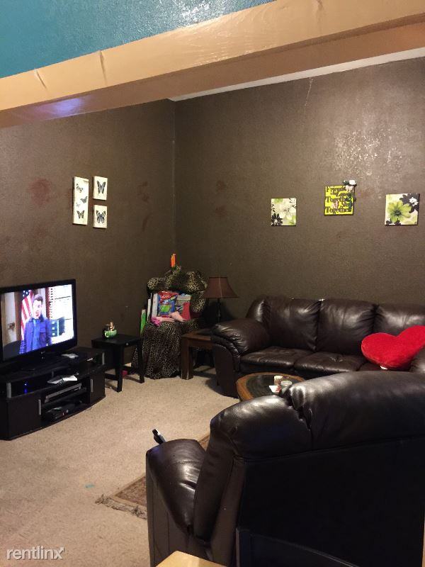 119 E Main St - Photo 2 of 3