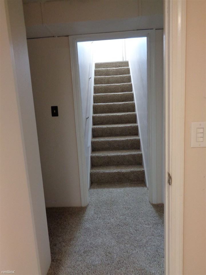 731 Cedar St - Photo 3 of 27