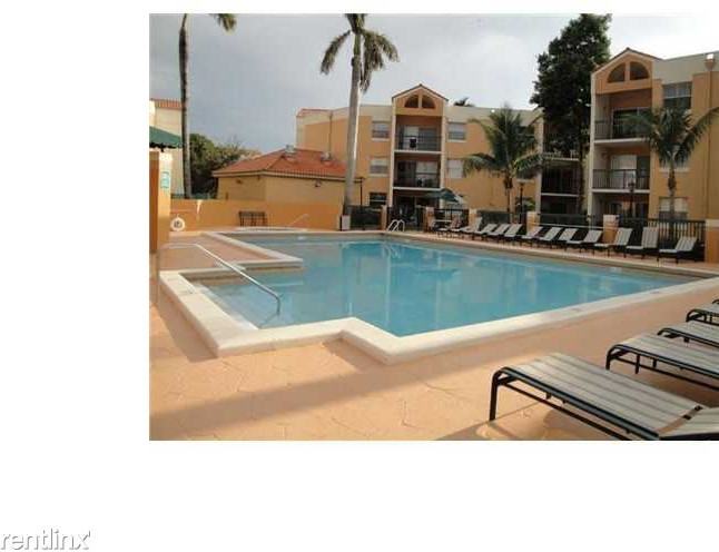 6288 NW 186th St - Photo 2 of 7