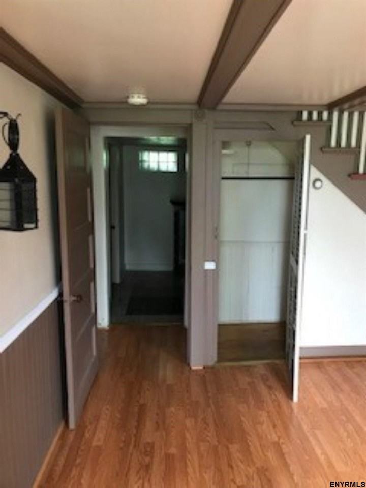 496 US-9W - Photo 3 of 16