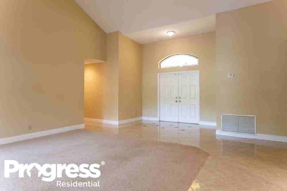 4427 NW 73rd Way - Photo 2 of 17