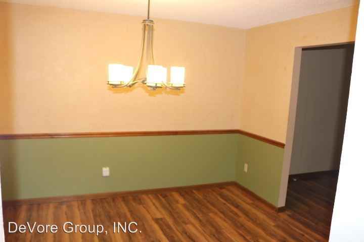 11517 Kenyon Rd - Photo 3 of 20