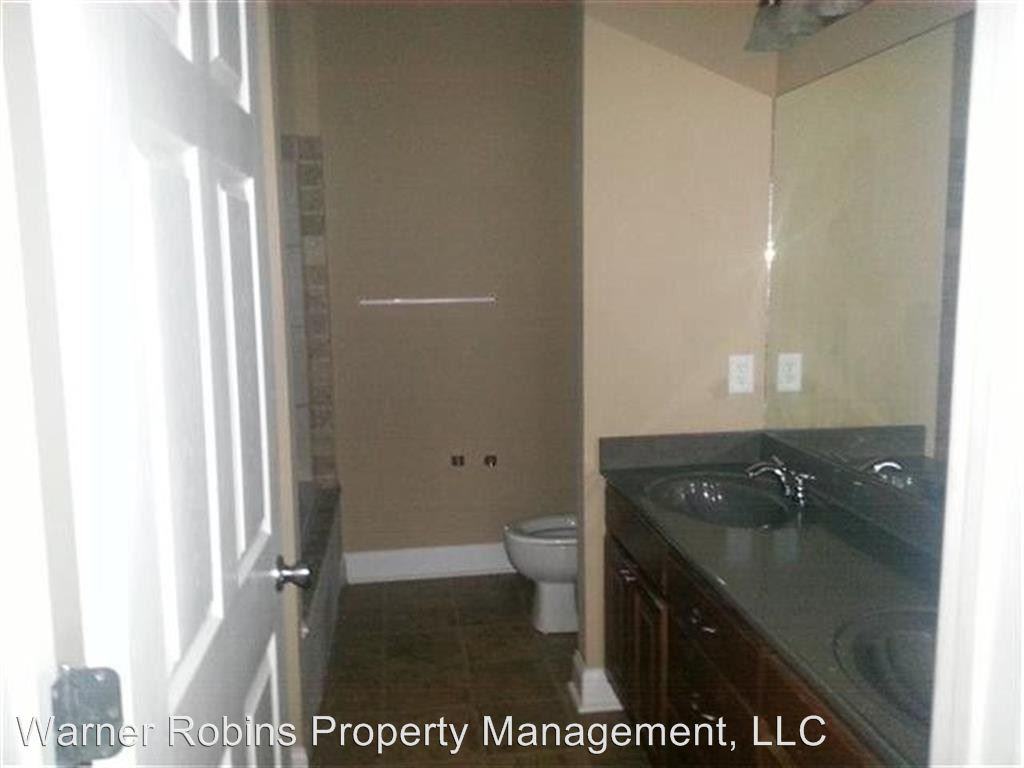 100 Beau Claire Cir - Photo 3 of 4