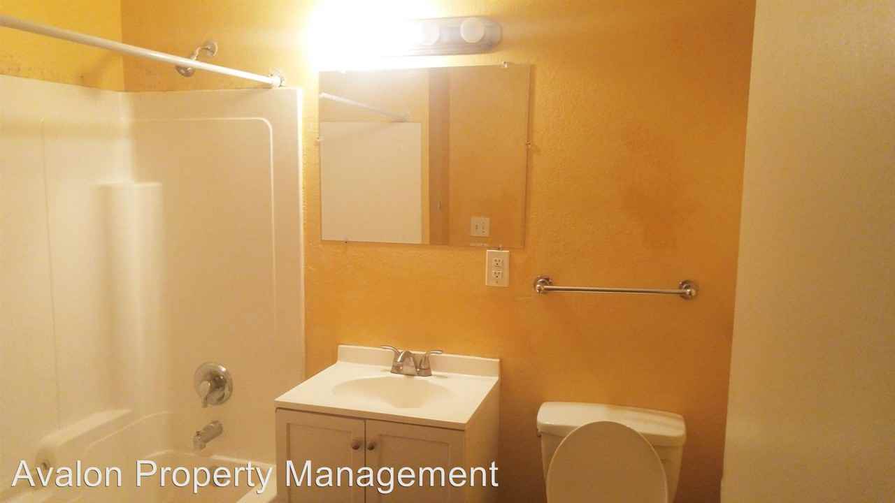 1900 E 26th St - Photo 3 of 11