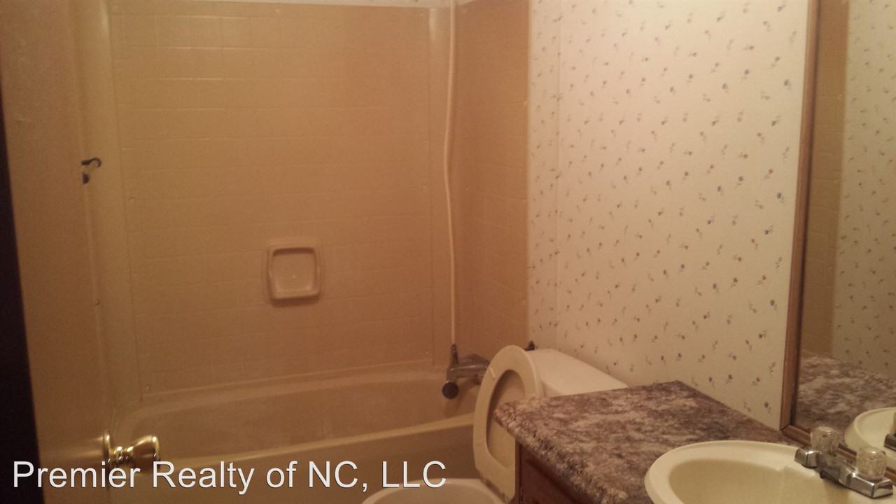 2445 Neelie Rd - Photo 3 of 5